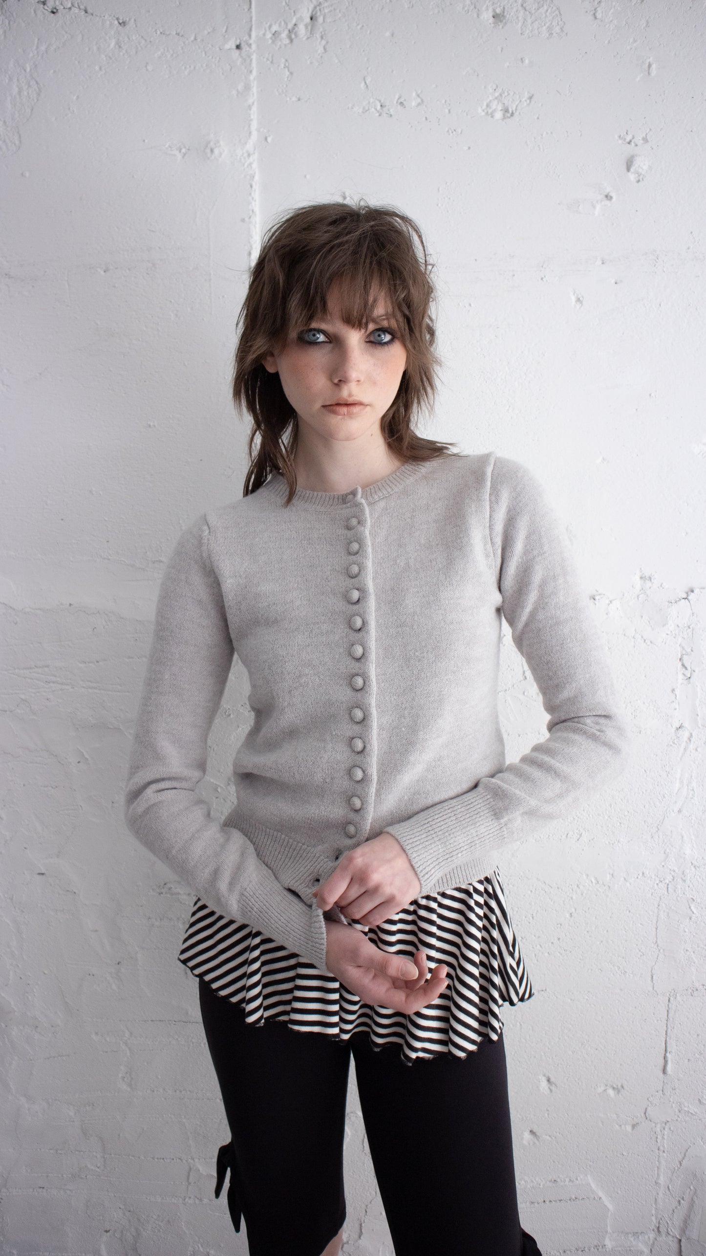 Spring button cardigan (gray)