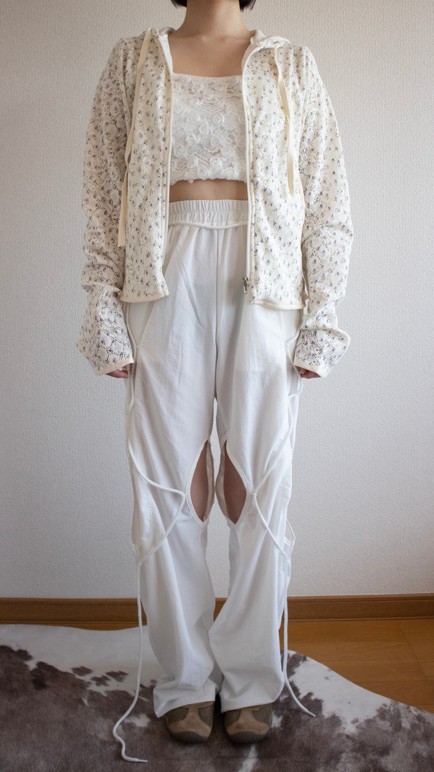 String hole nylon pants (white)