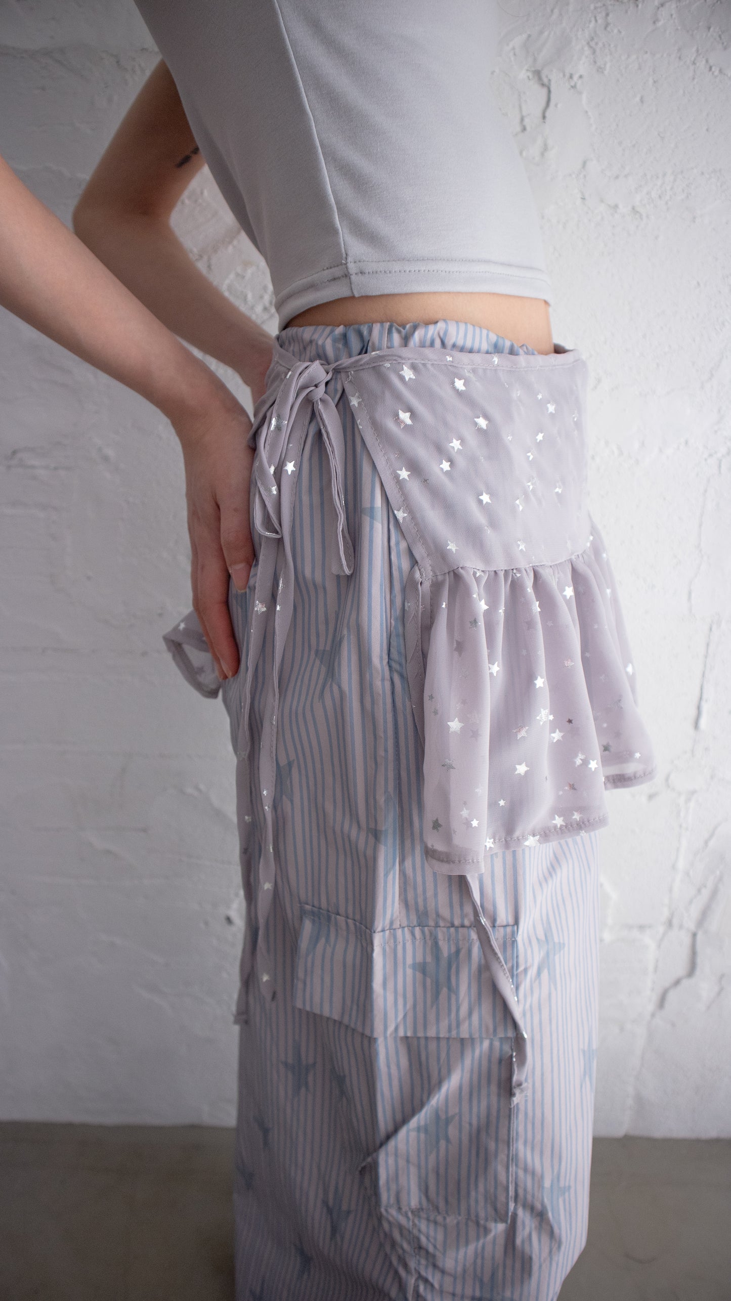 Shiny star layered skirt (gray)