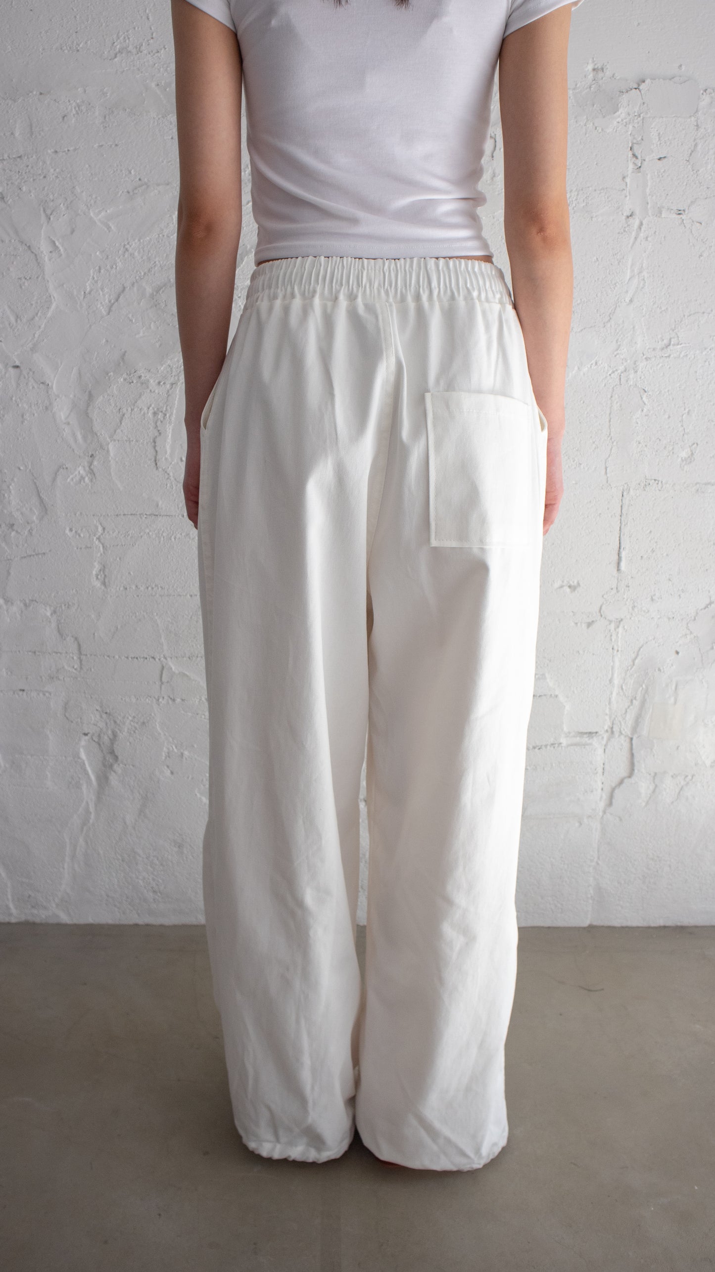 Cotton 2-tuck wide pants(white)