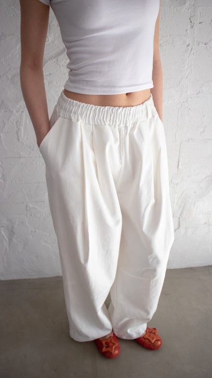 Cotton 2-tuck wide pants(white)