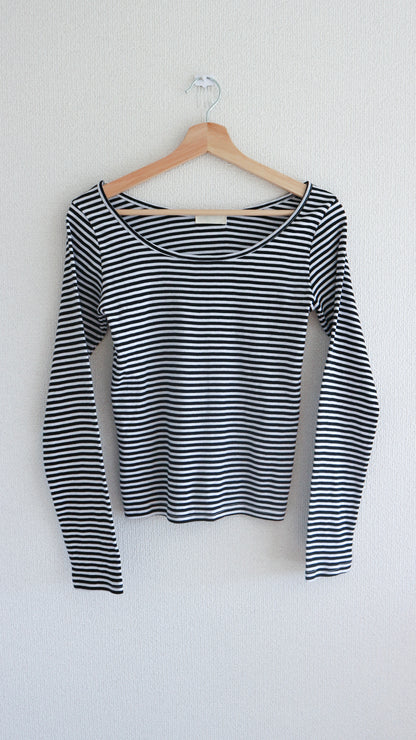 Round neck border L/S tee (black)