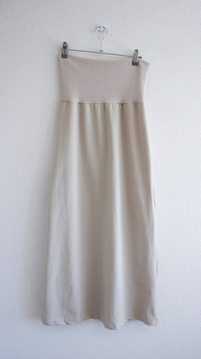 Fold over long skirt (beige)