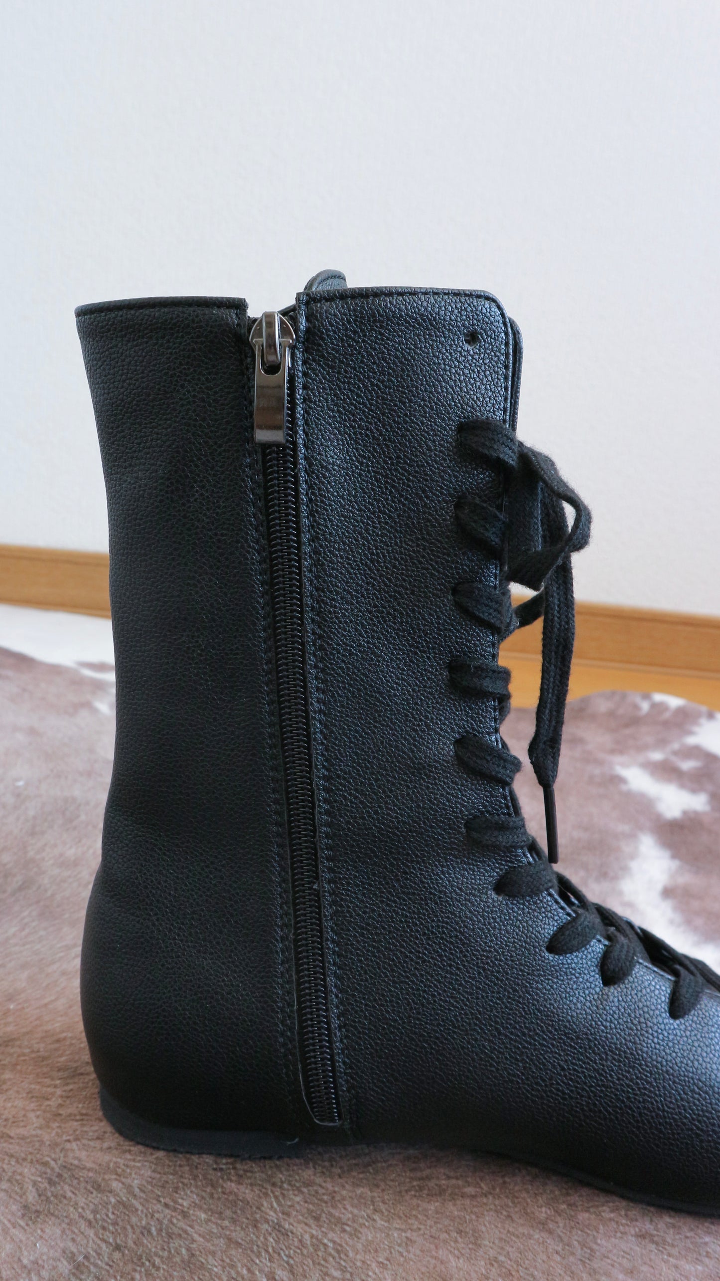 Boxer sneaker boots (black)