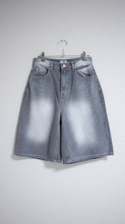 Silver bermuda pants