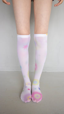 Popping candy knee-high