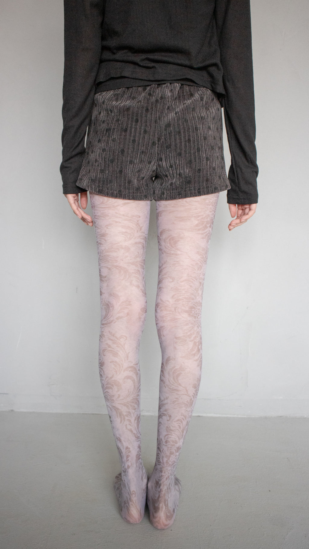193 Baroque tights (20D)