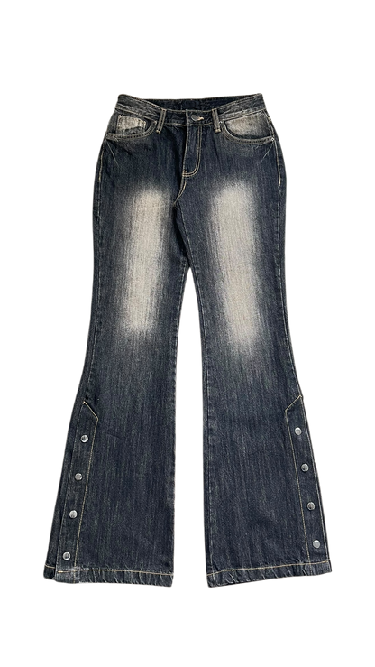 Modish snap bootcut jeans