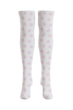 Leaf over knee-high